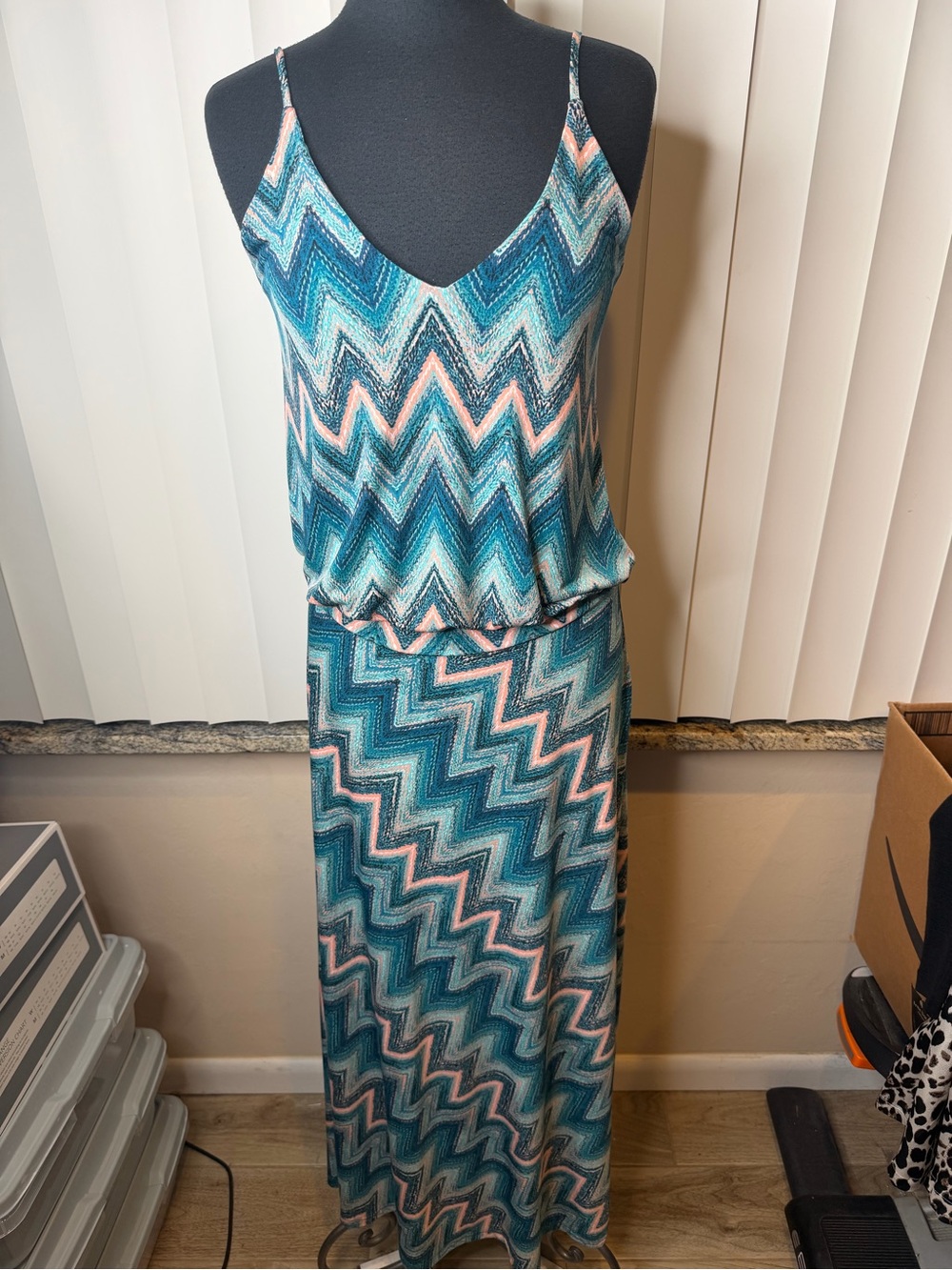 Veronica M chevron patterned drop waist maxi dress blue and peach Size XL